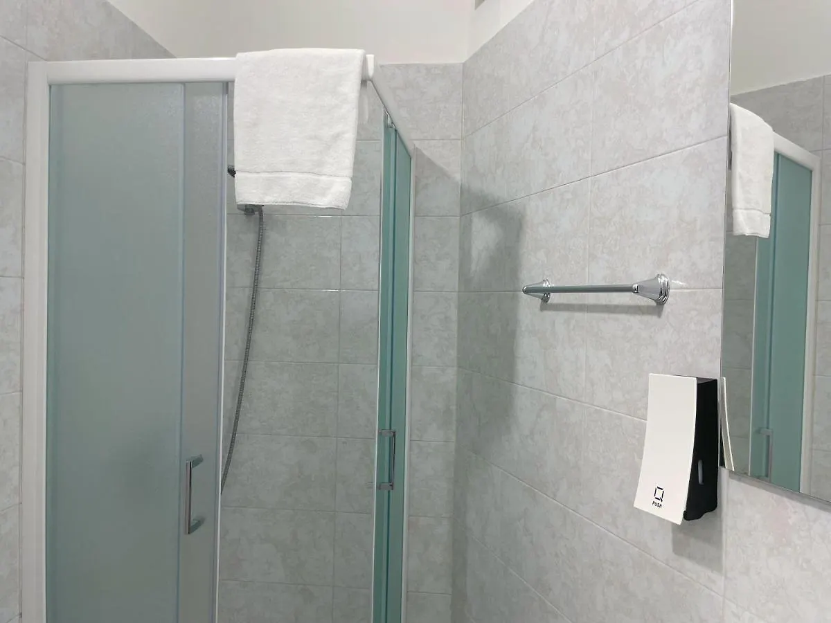 Nuovo Confortini Rooms Sunday Verona Gæstehus