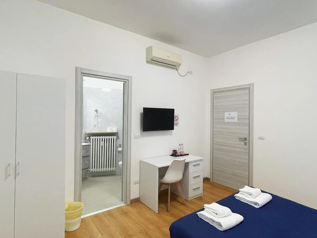 Nuovo Confortini Rooms Sunday Verona 0*,